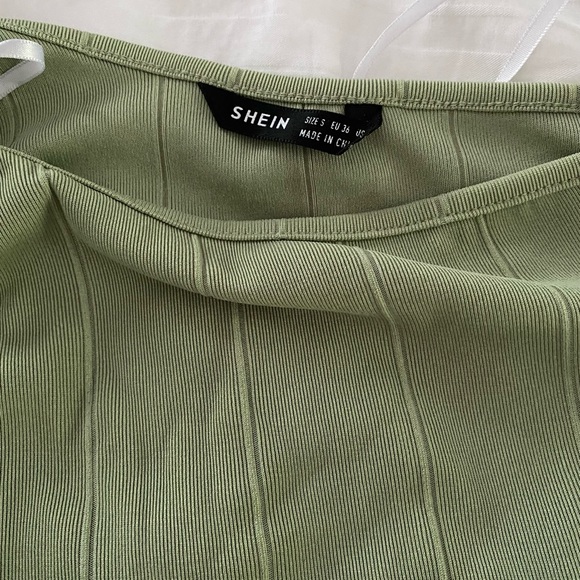 Green Set - Picture 4 of 4